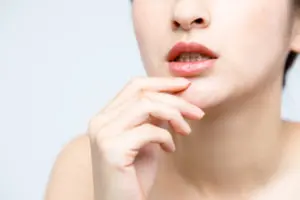 ストレスが原因で「歯肉炎」に？自分で治せる？放置すると歯周病になるかも